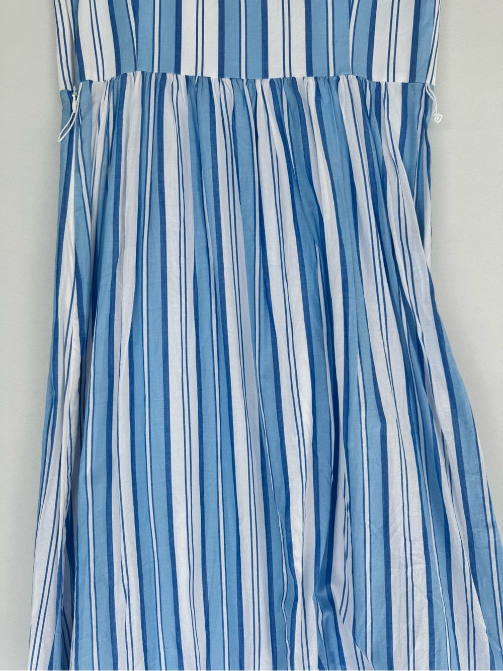 Vineyard Vines Blue and White Striped Sundress - Picture 6 of 8